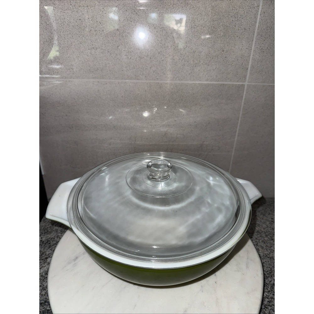 Vintage Pyrex Green 4 Quart #444 Cinderella Mixing Bowl W Glass Lid